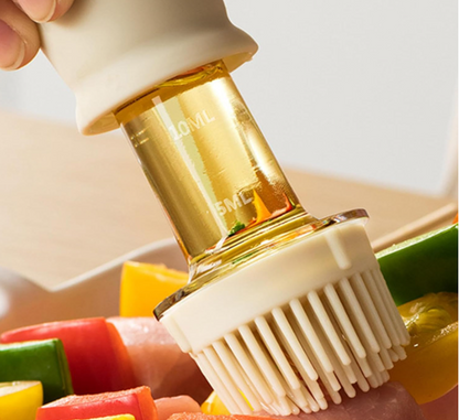 2-in-1 Glass Oil Bottle with Silicone Brush