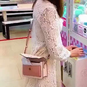 Retractable Anti-Theft Phone Holder