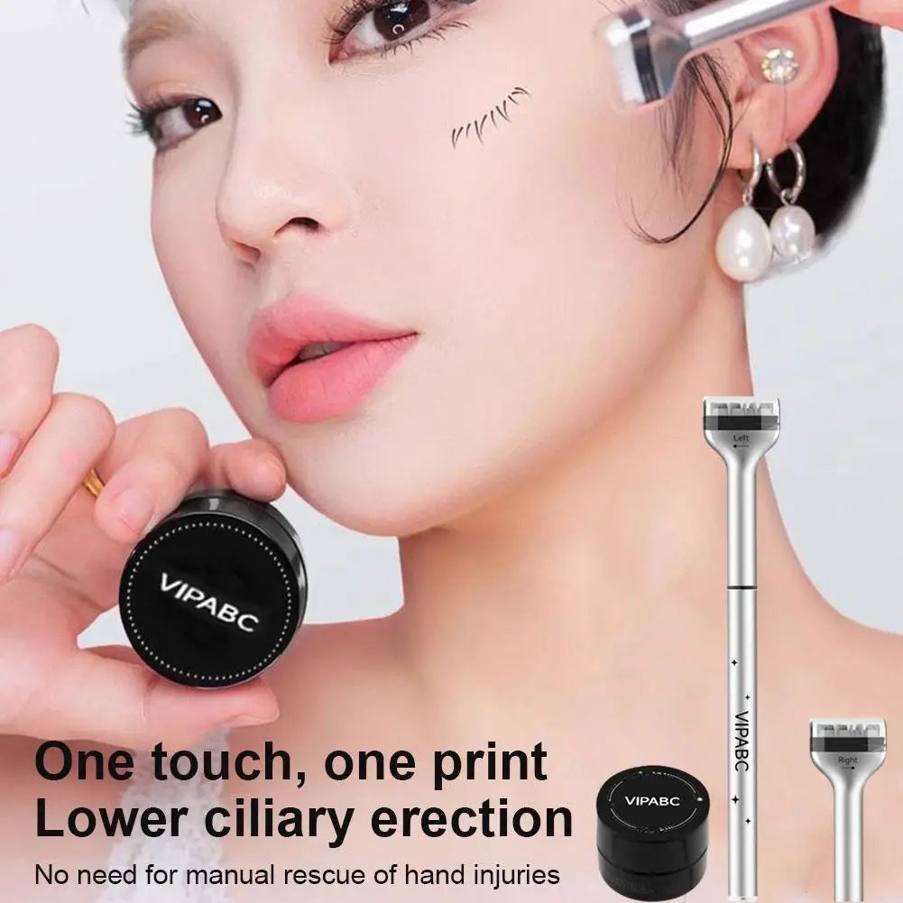 2-In-1 Lower Eyelash Stamp And Eyeliner