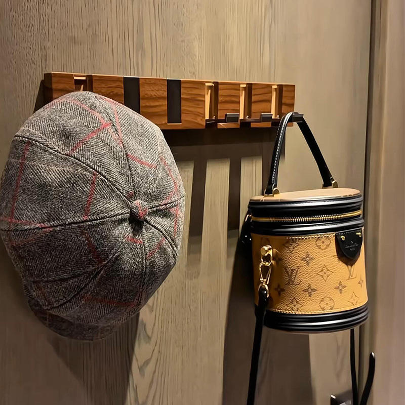 Wall Mounted Piano Key Design Hanger